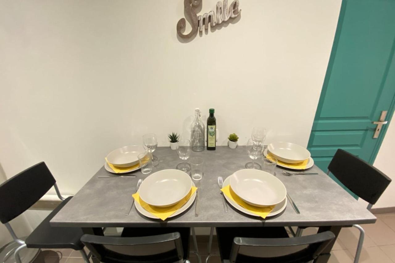 HappyHome Terrasse en ville FastWifi Netflix Marseille Extérieur photo